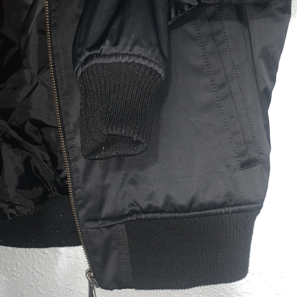 American Eagle Flower Bomber Jacket - Picture 4 of 4